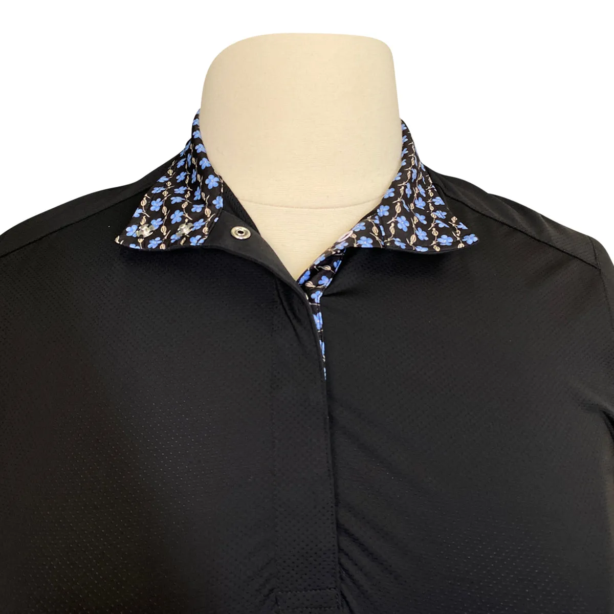 Essex Classics 'Talent Yarn' Show Shirt in Black / Blue Flowers - Women's Large