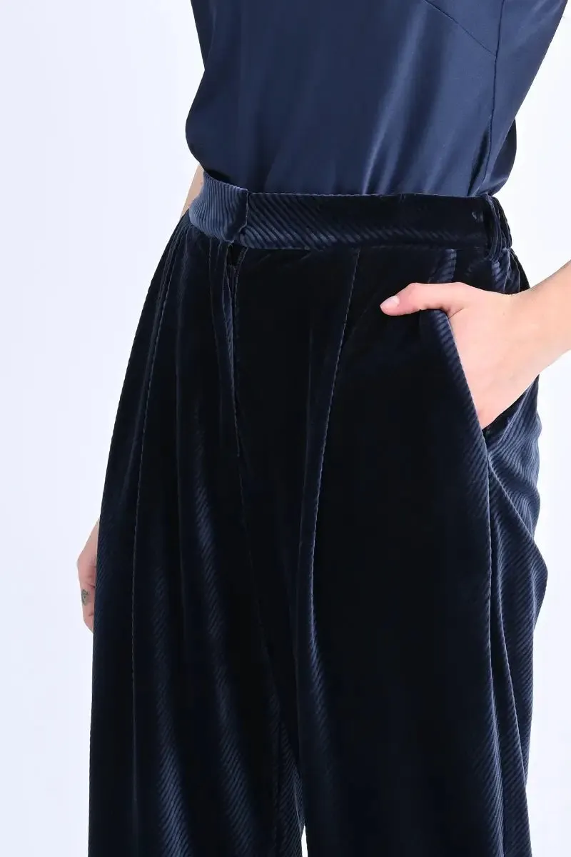 Fluid Velvet Pants