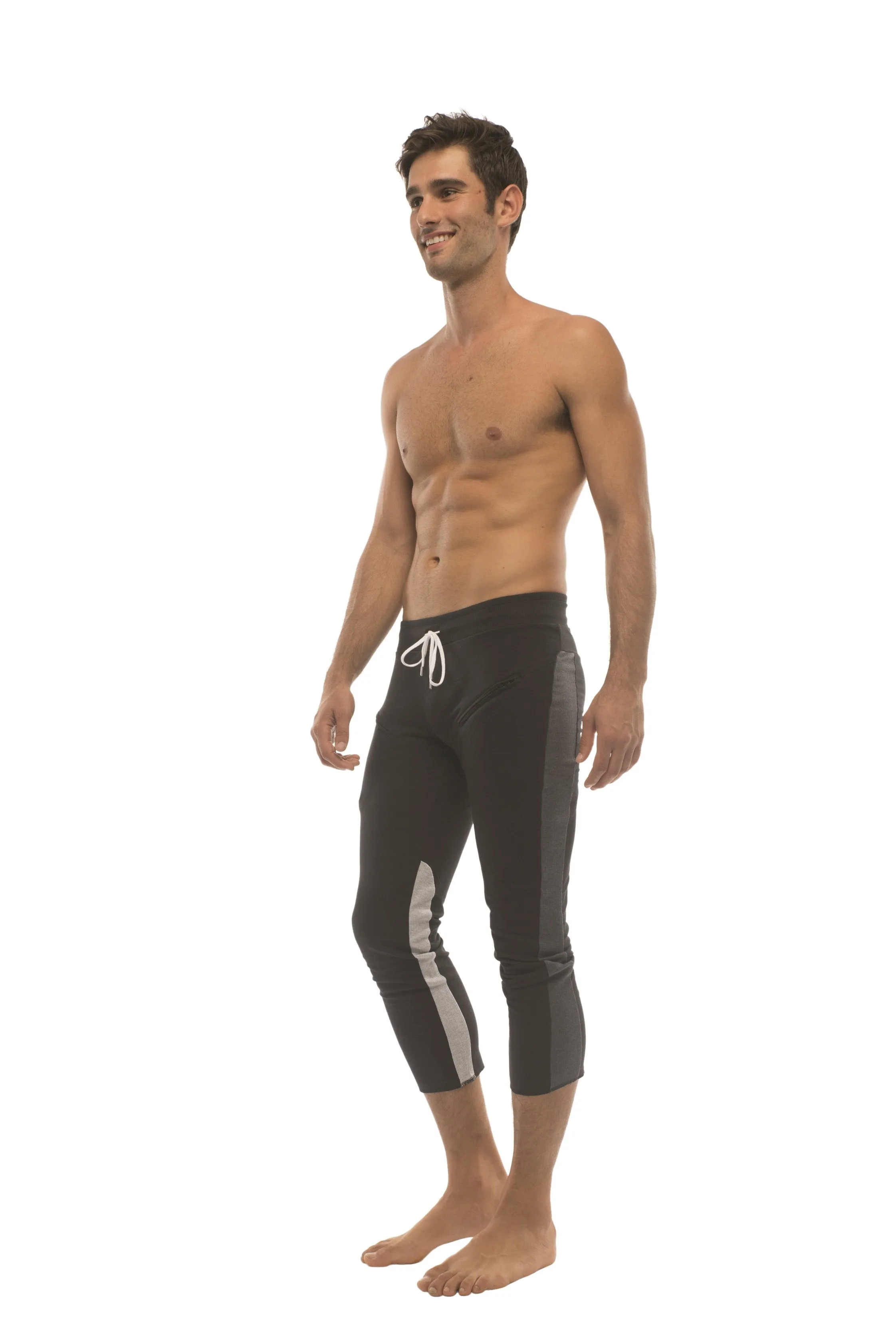 Mens 4/5 Zipper Pocket Capri Yoga Pants (Black w/Charcoal & GREY)