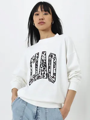 Nuon White Text Embroidered Cotton Sweatshirt