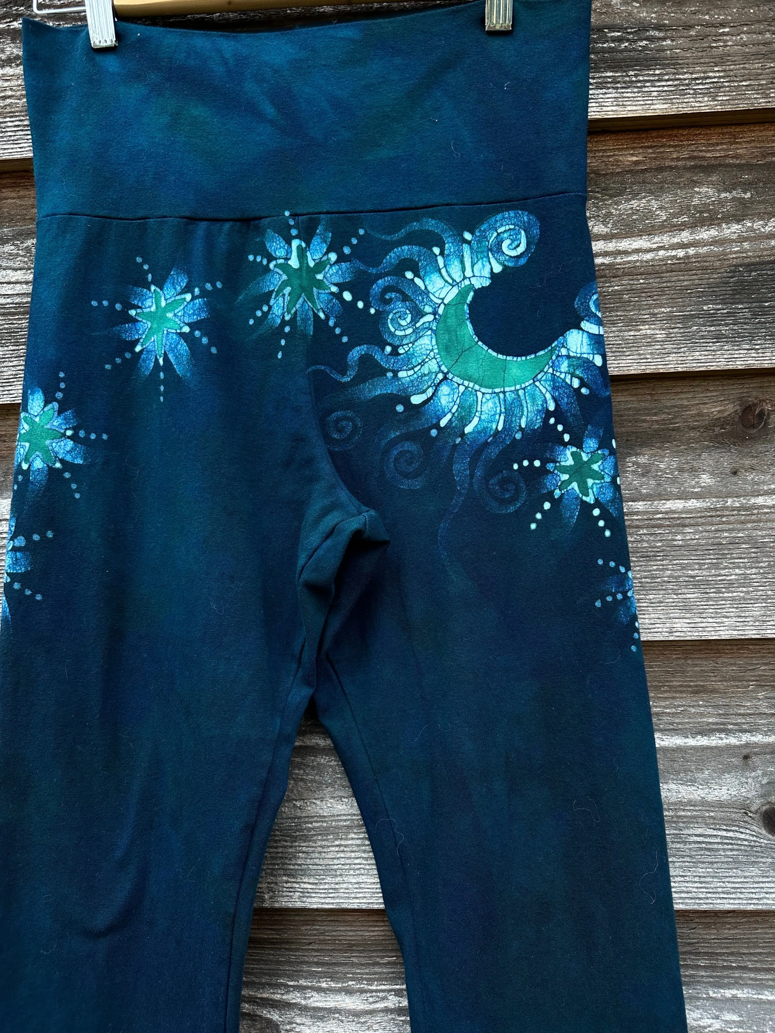 Teal Green Moon and Stars Stretchy Movement Pants - Size Large